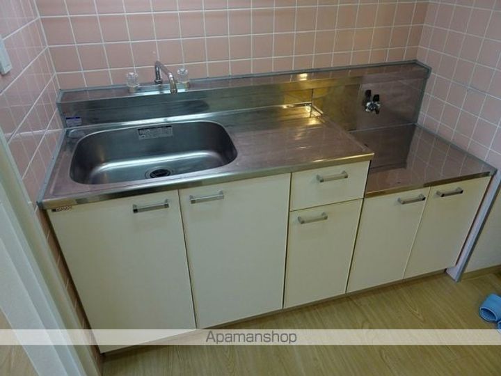 イーグルハイツ萩野町のキッチン