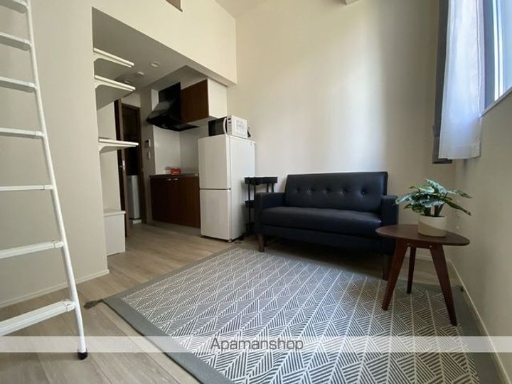 LA・VIE柏木102の居間