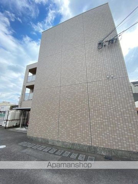 香川県高松市太田上町の賃貸マンションの外観