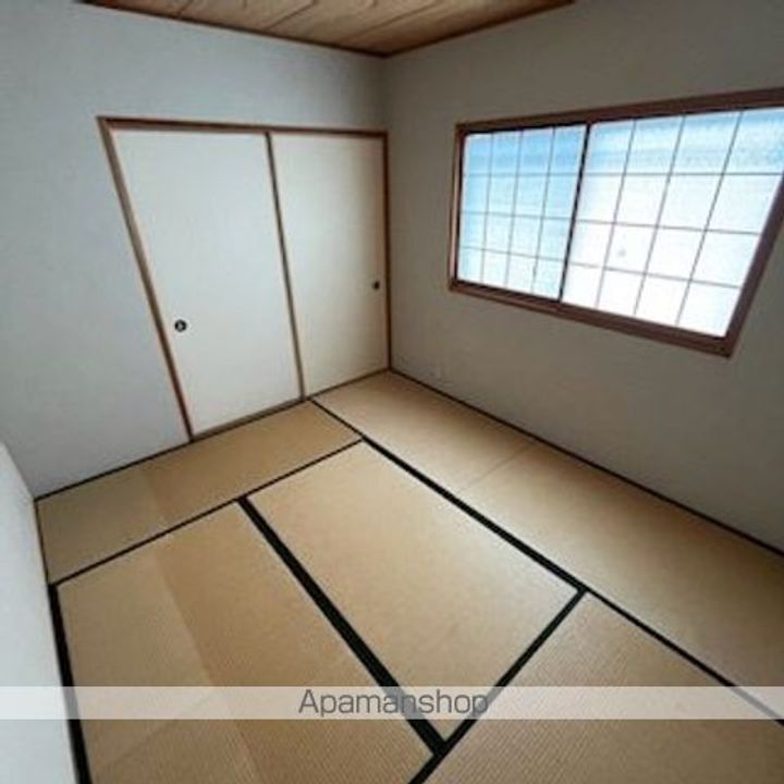 滋賀県大津市松山町の賃貸マンションの内装