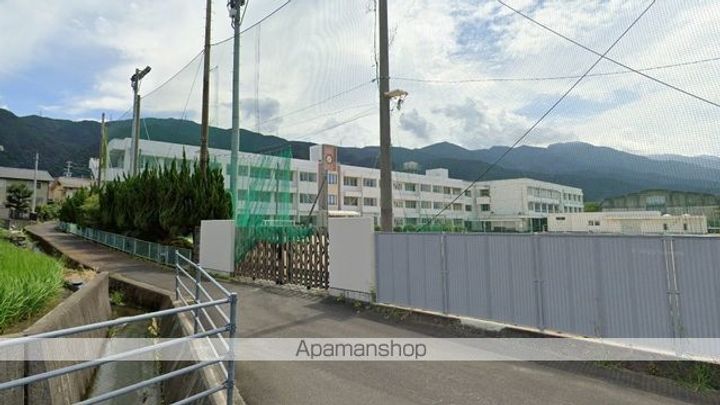 ミドル・クレメントの周辺