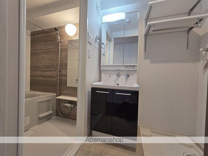 プレシャス ベースのその他画像