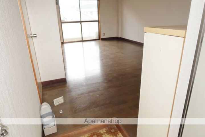 ウエストパレスの内装