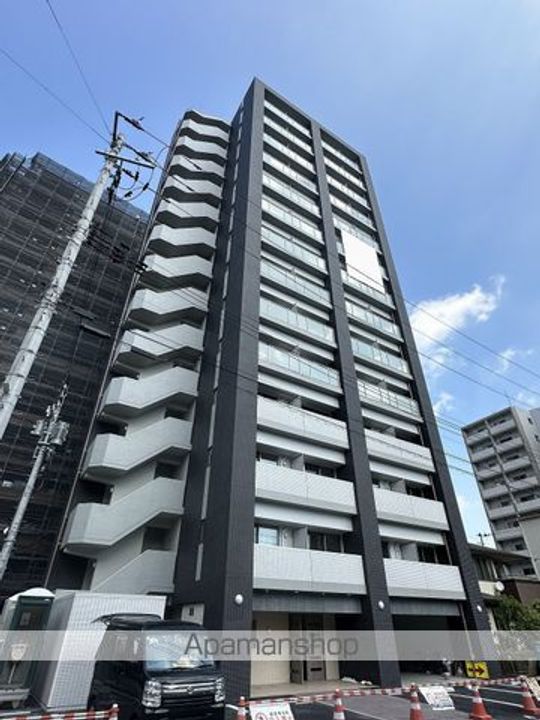 宮城県仙台市宮城野区鉄砲町東の賃貸マンションの外観