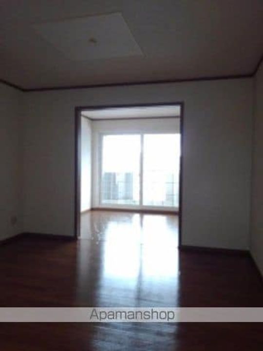 プレミオスカイBの居間