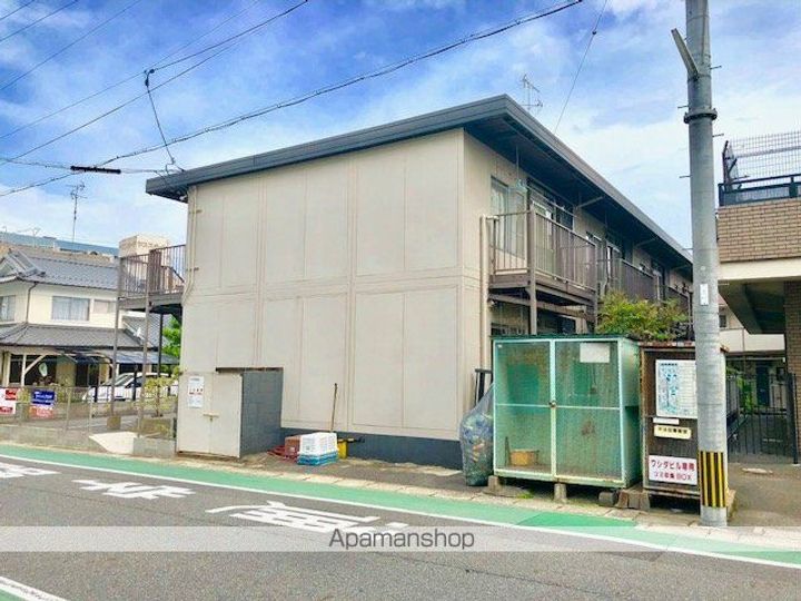 滋賀県野洲市小篠原の賃貸アパートの外観