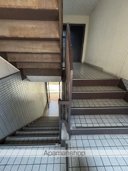 東京都足立区中川2丁目の賃貸マンションの外観