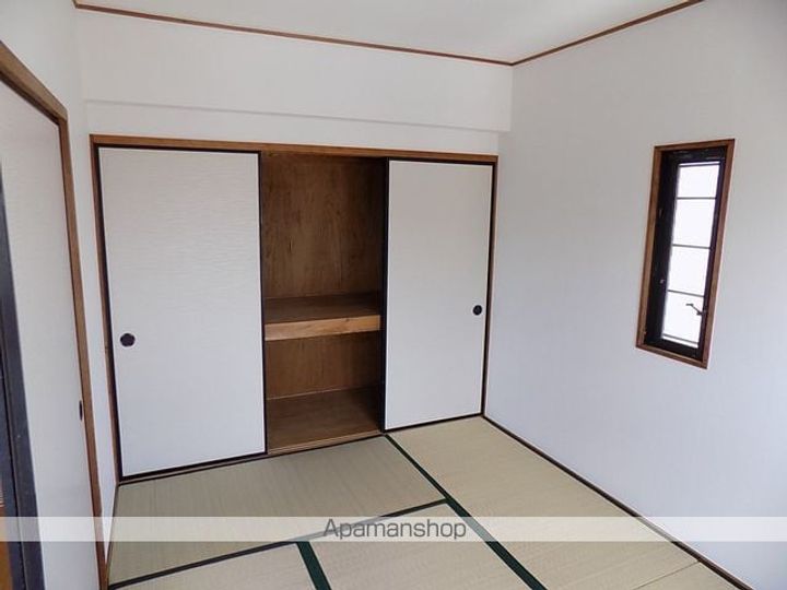 エクセル寿の内装