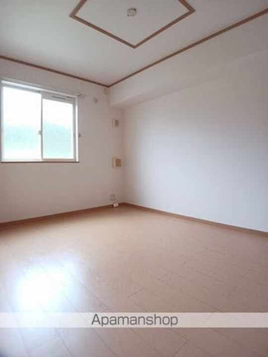 エクセレントYの居間