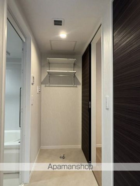 大阪府大阪市住之江区浜口東3丁目の賃貸マンションの内装