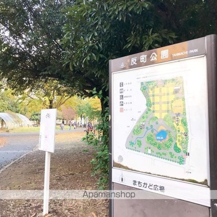 グリフィン横浜・反町公園706の周辺