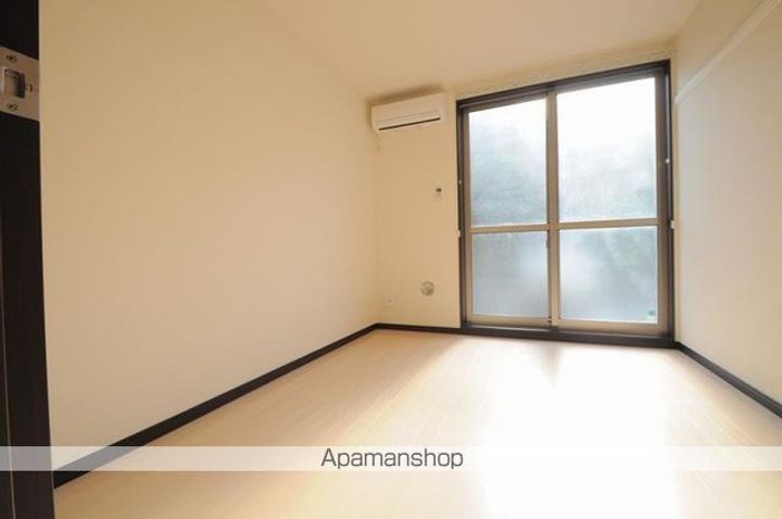 レオネクストウィンクルの居間