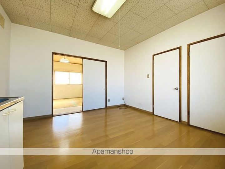 ロピアナカムラ3の内装