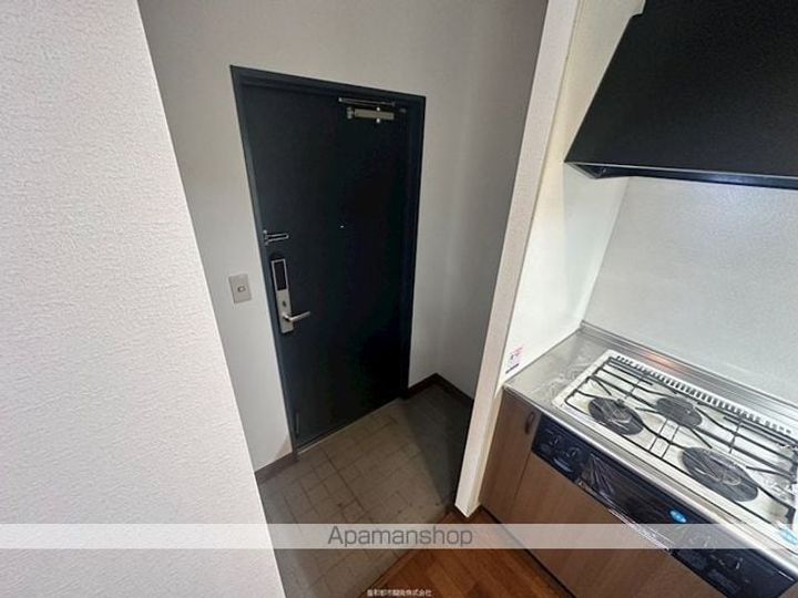 マルゴビルジョイフル浜野の玄関