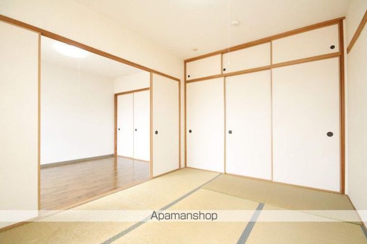 エクセル若葉の内装