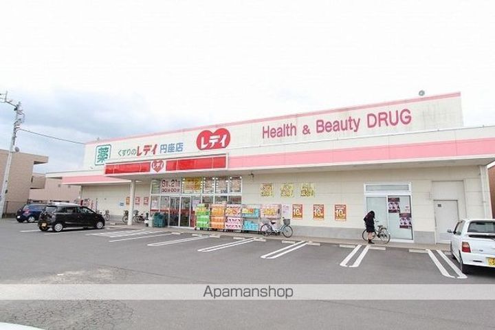 香川県高松市円座町の賃貸アパートの周辺