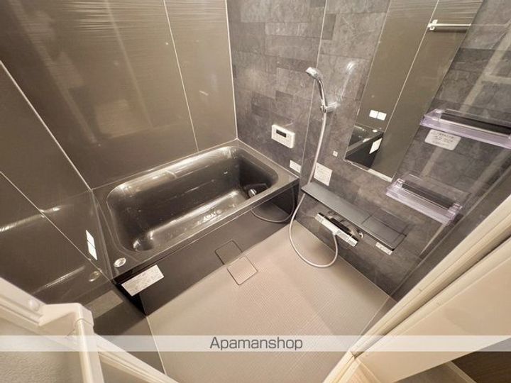 滋賀県東近江市小脇町の賃貸アパートの風呂