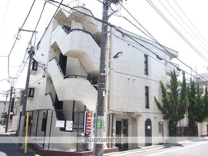 東京都杉並区堀ノ内3丁目の賃貸マンションの外観