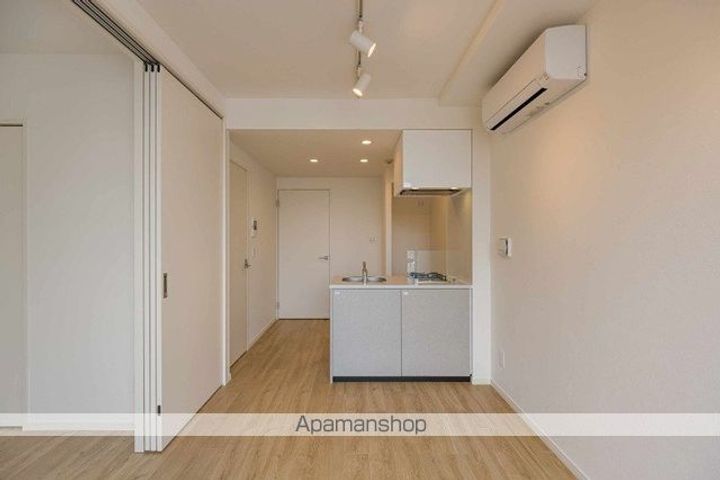 東京都江東区清澄3丁目の賃貸マンションの内装