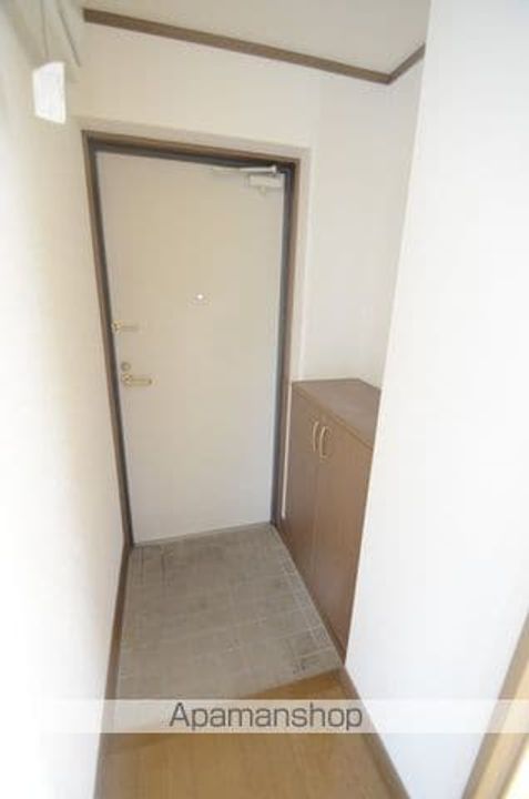 ユーミーマンション オリーブ通りB館の玄関