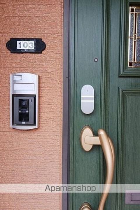 セバリー寺久保のその他画像