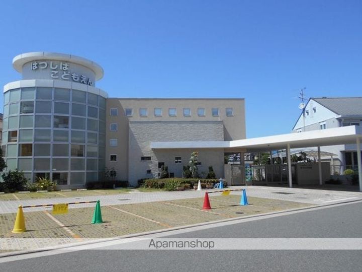 アパートメント初芝の周辺