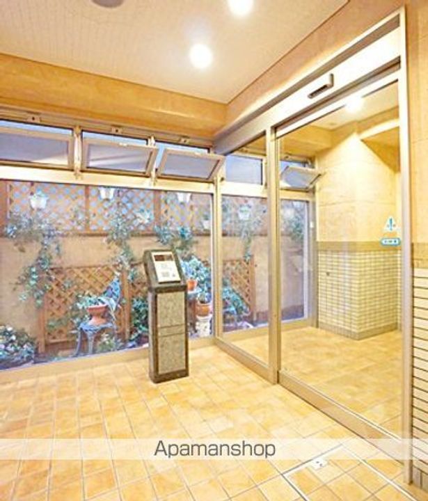 ラディアント矢場の外観