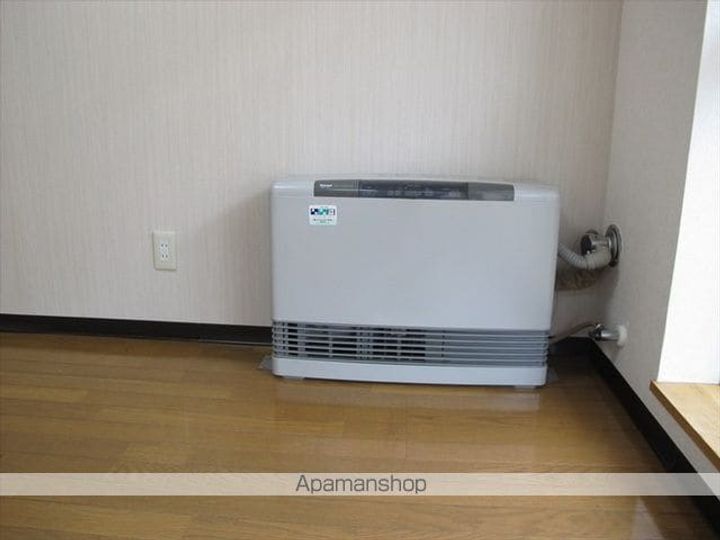 クオーレ4Cの内装