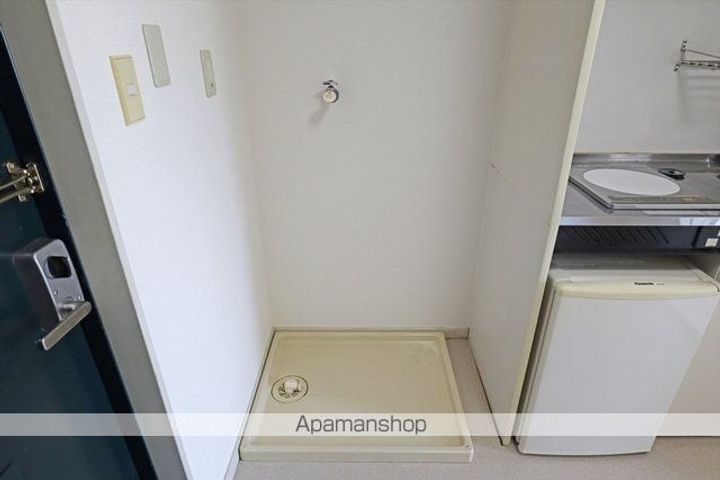 福島県郡山市安積町日出山字神明下の賃貸アパートの内装