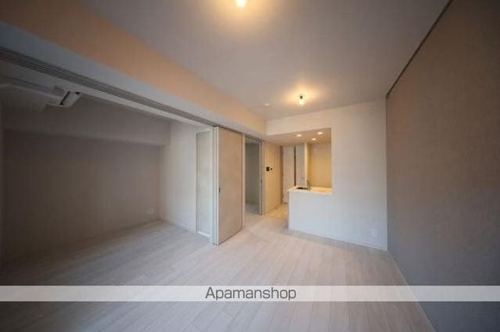 ルフォンプログレ田原町の居間