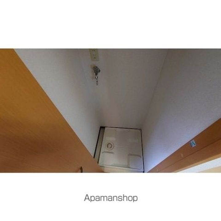 OCTOFOLIAの内装