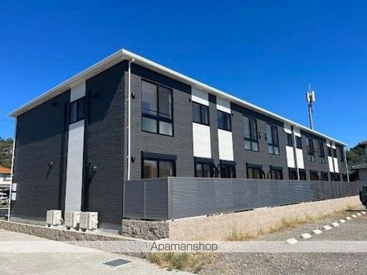 BLUE ROSE (ブルーローズ)の外観