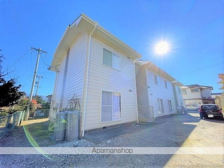 トラッドハウス102の外観