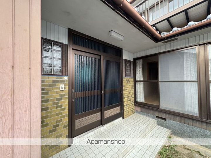 徳島県徳島市国府町観音寺(一戸建)の賃貸物件の玄関