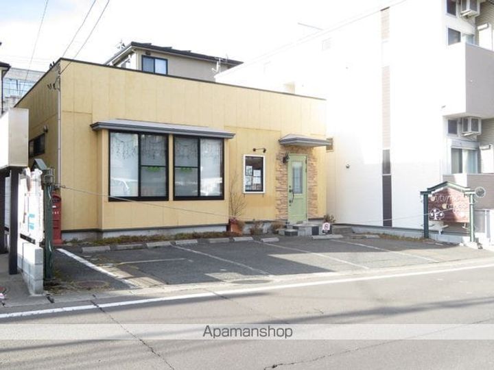 サンモール102の周辺