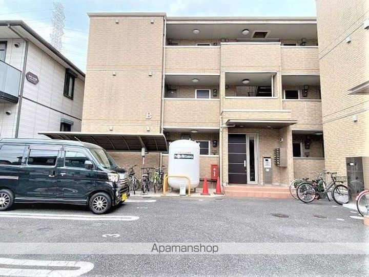 メルヴェーユ八潮中央 Bの外観