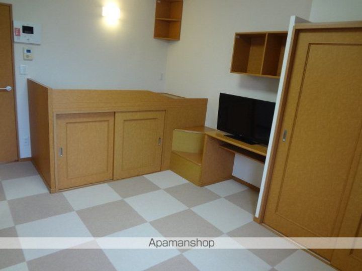 レオパレスBELIEVEの居間