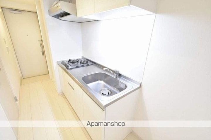 東京都立川市錦町5丁目の賃貸マンションのキッチン