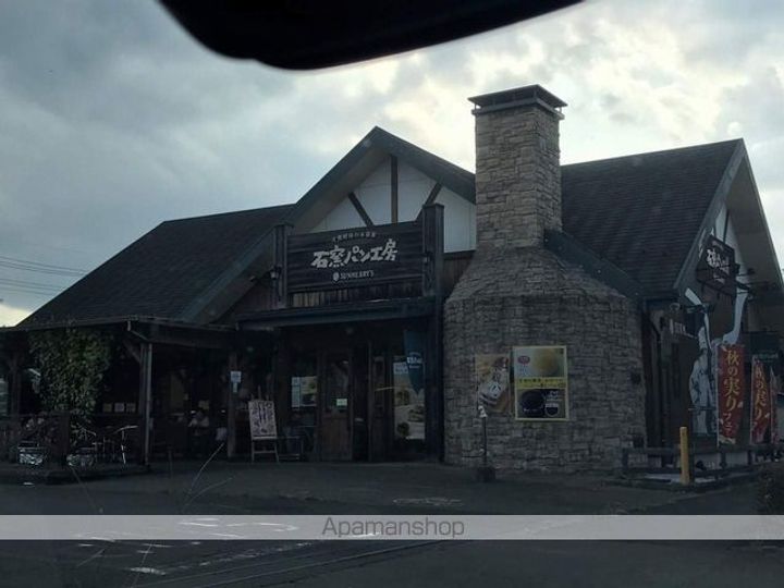 レオパレスカーサホープ2号館の周辺