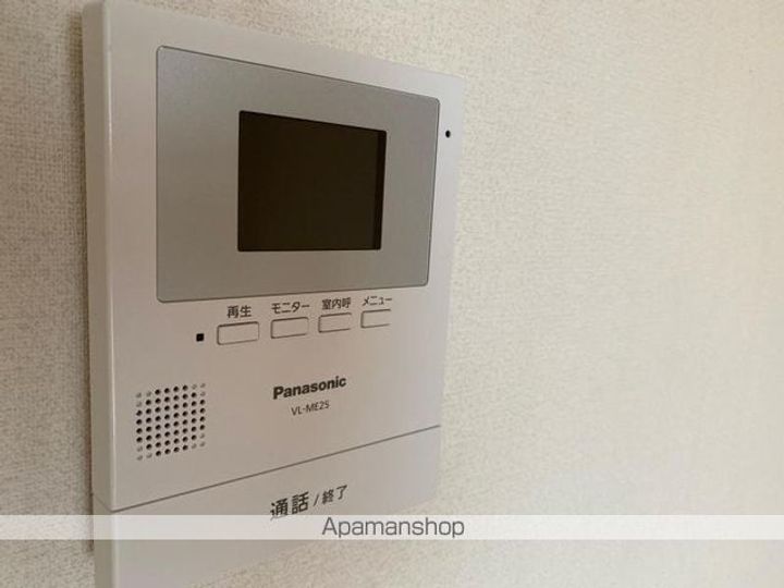 香川県木田郡三木町大字池戸の賃貸マンションの内装