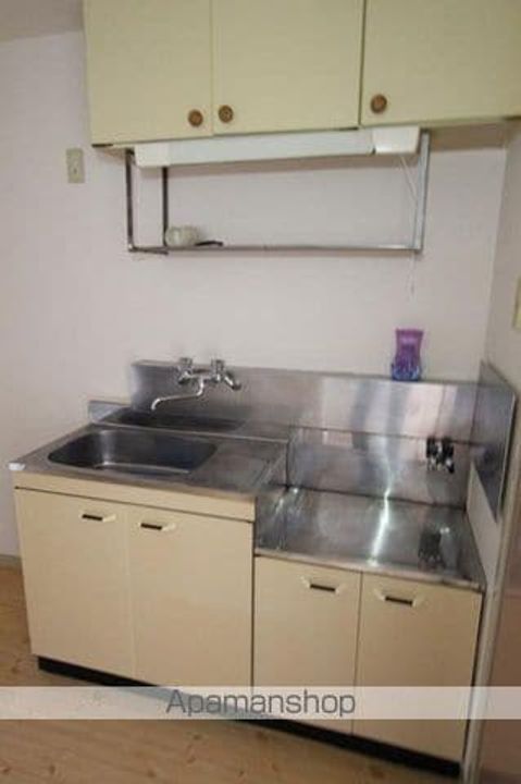 香川県高松市福岡町1丁目の賃貸マンションの内装