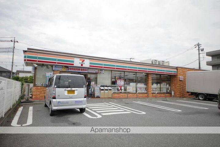 フォーレスト202の周辺