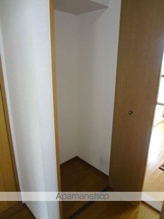 ハイカムール山本302の内装