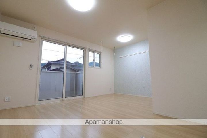 D−room鳥谷野の居間