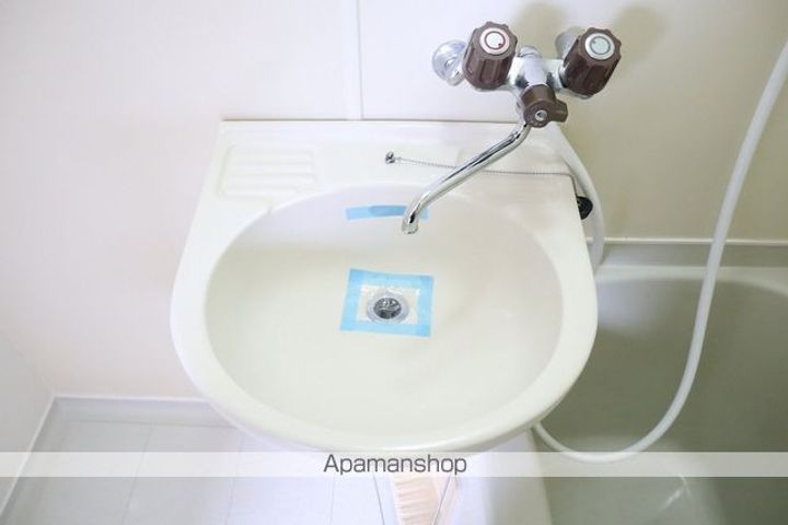 シャトレ川淵の玄関