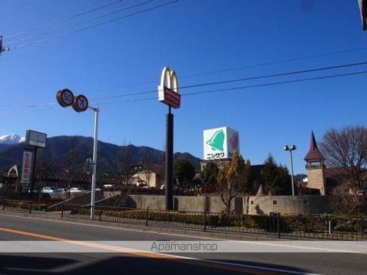 クリニカル・B1Cの周辺