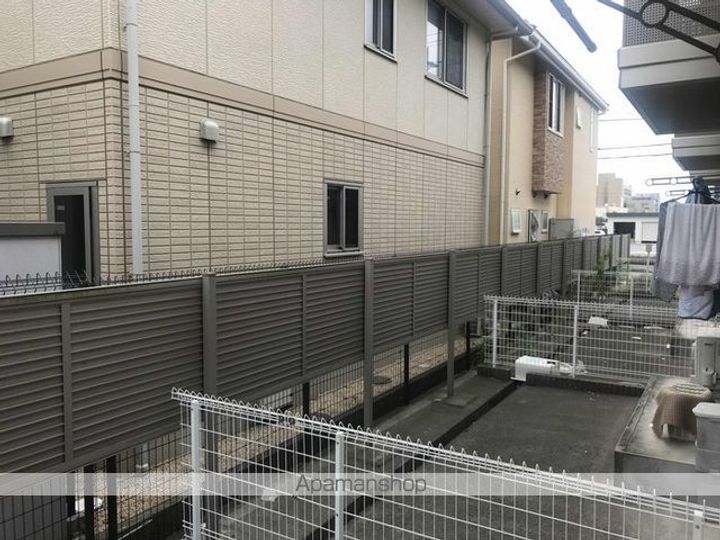 レセンテ出町 C棟の内装