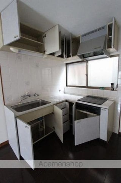 香川県高松市瀬戸内町(一戸建)の賃貸物件戸建てのキッチン