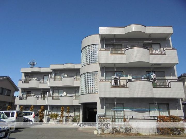 マンション元町の外観