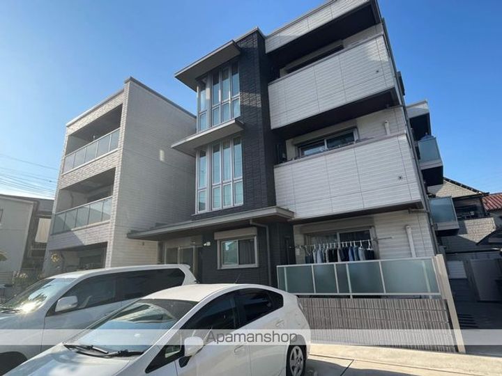 フォレナ東雲の外観